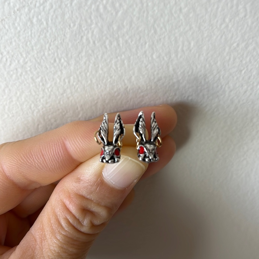 🌟✨SOLD✨🌟Bad bunny gothic emo grunge dark punk tiny earrings